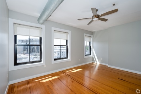 downtown-lofts-fall-river-ma-1br-1ba---634sf---living-room